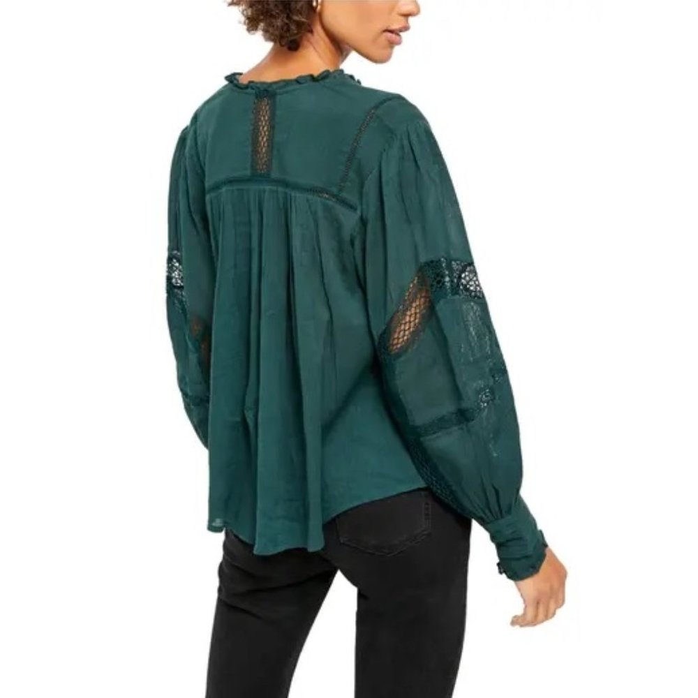 🎁 Free People Emma Eyelet Yoke Blouse - Picture 2 of 6